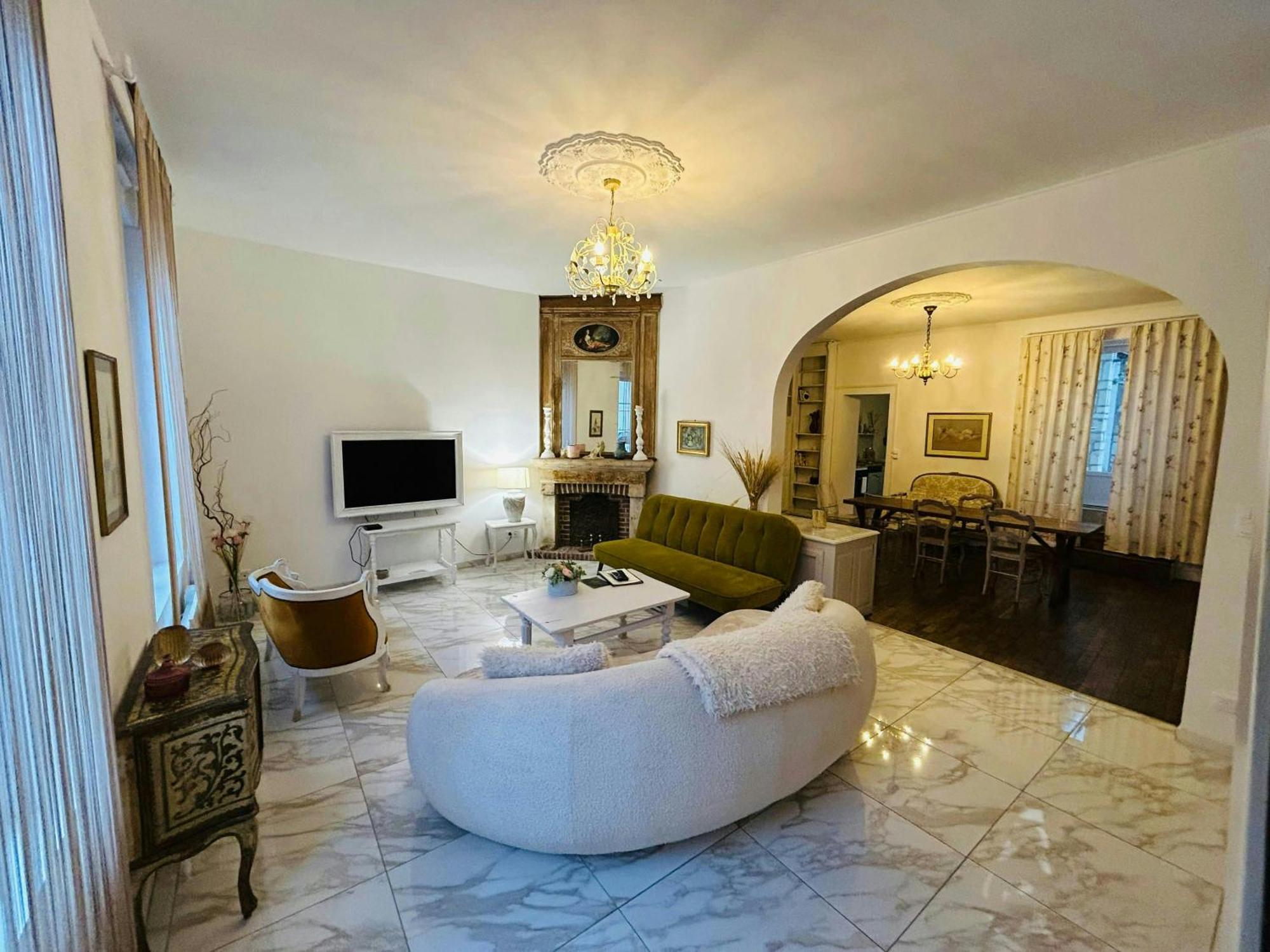 Magnifique Maison Dartiste La Maison Aerts Reims Ngoại thất bức ảnh